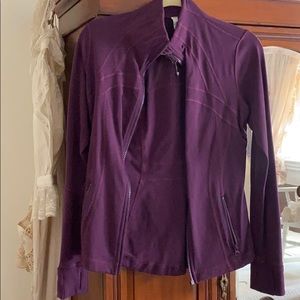 Lululemon jacket🥰